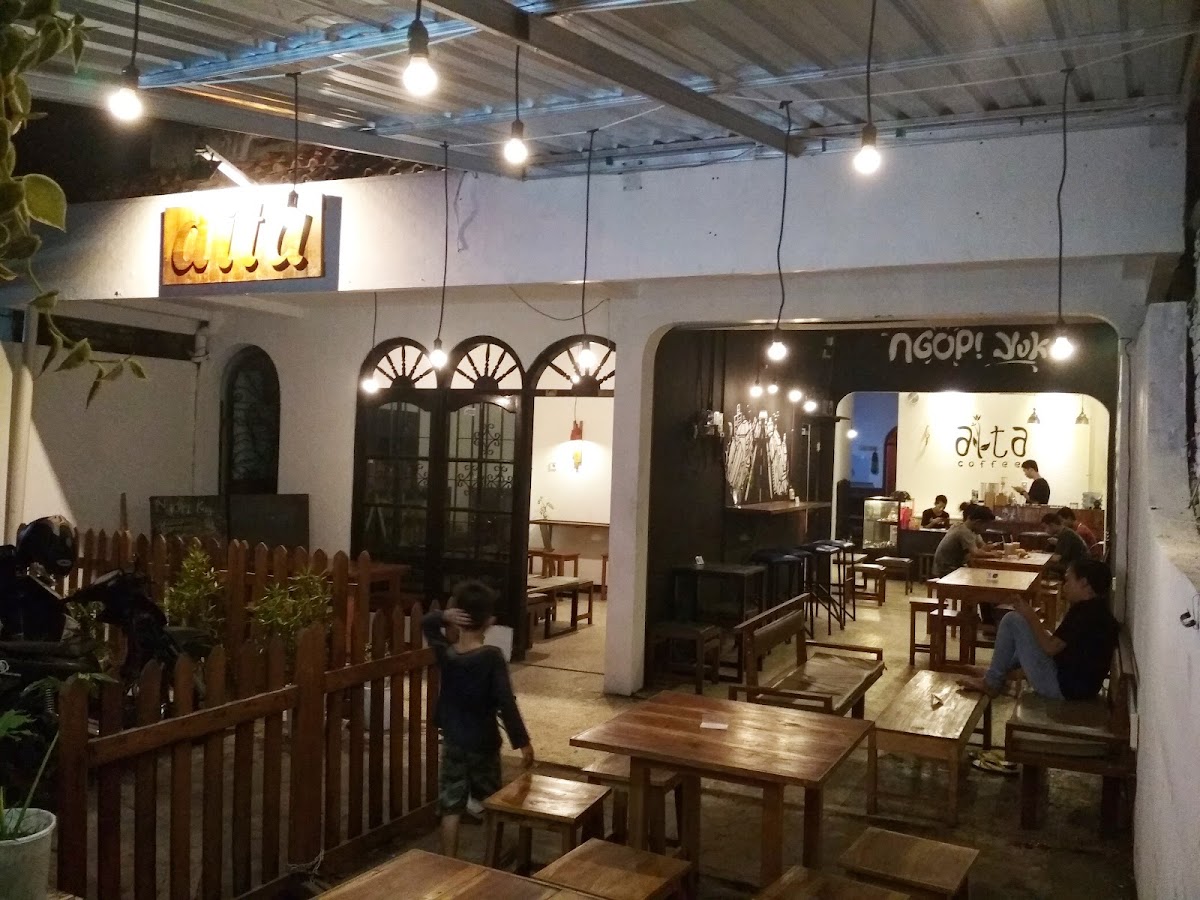Aita Coffee Lounge — Bantul