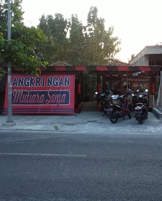 ANGKRINGAN DAN COFFE MUTIARA SENJA — Kulon progo