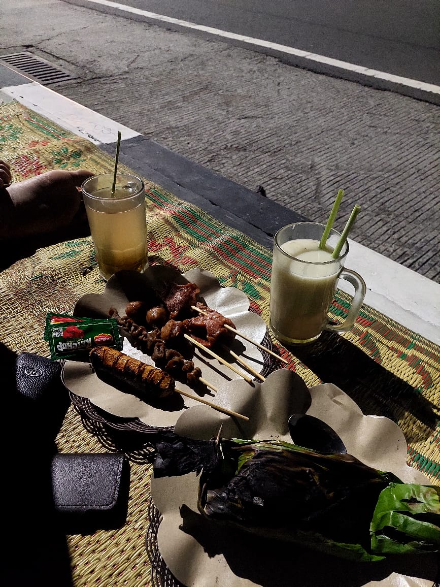Angkringan jln kemiri — Kulon Progo