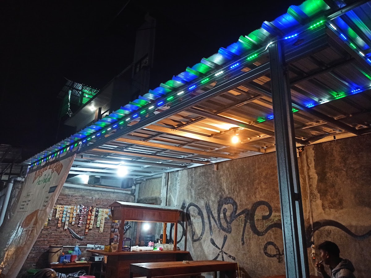 ANGKRINGAN PAS PODJOK - foto 3