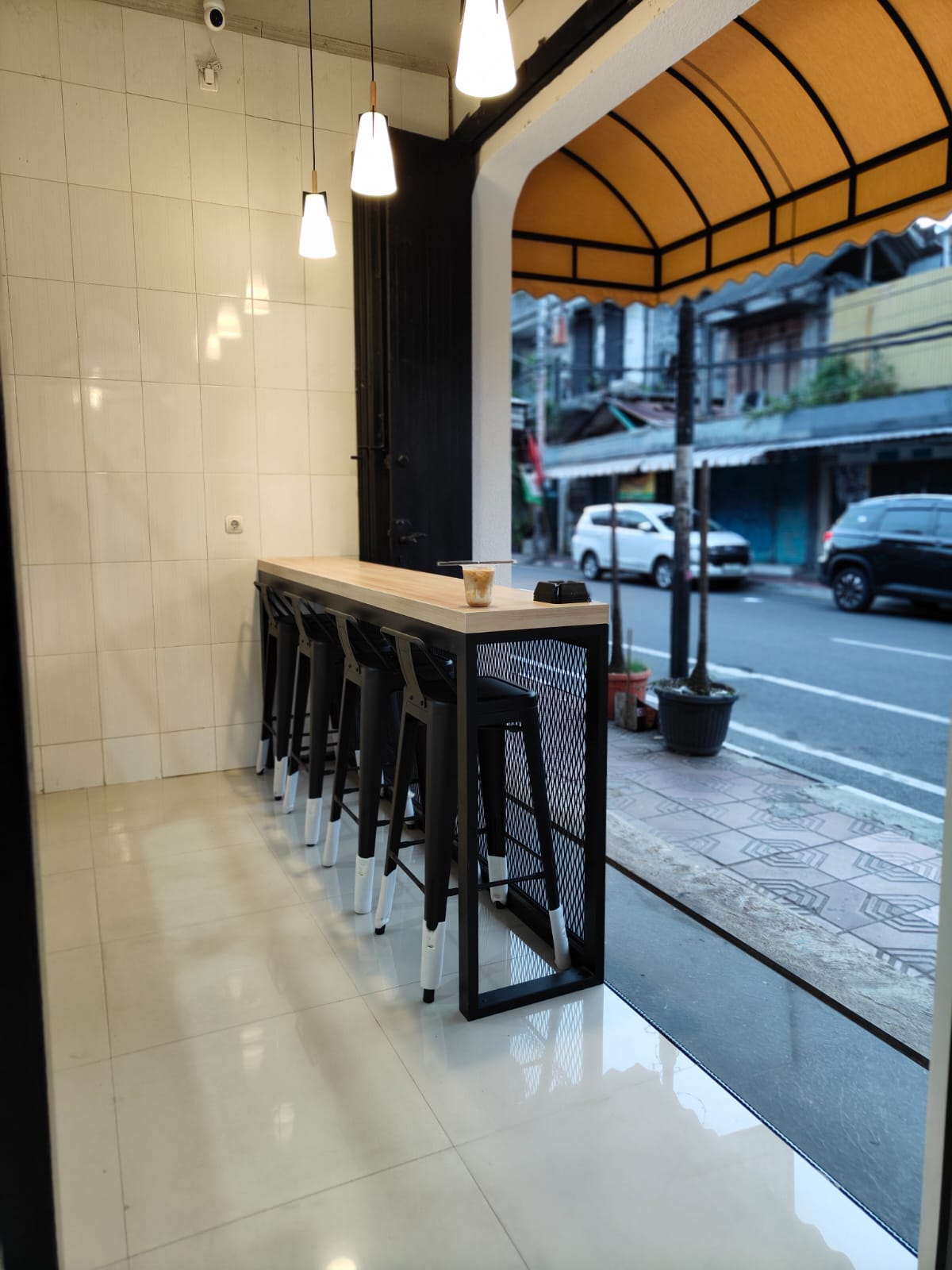 CUPP it Coffee & Bread — Gondomanan