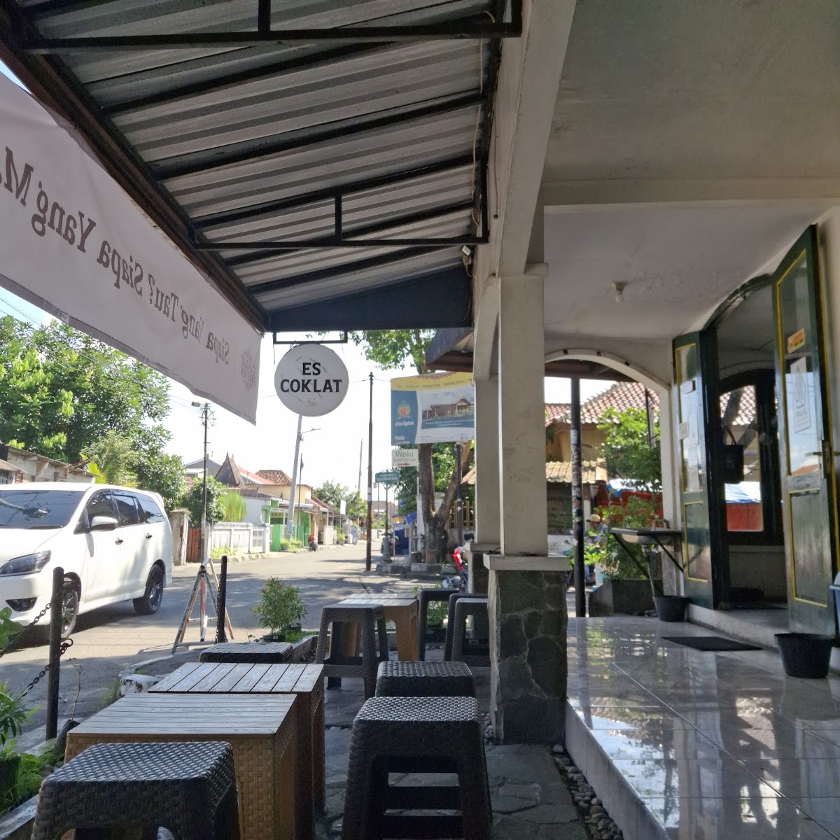 Es Coklat Impian Alun-Alun Kidul — Yogyakarta