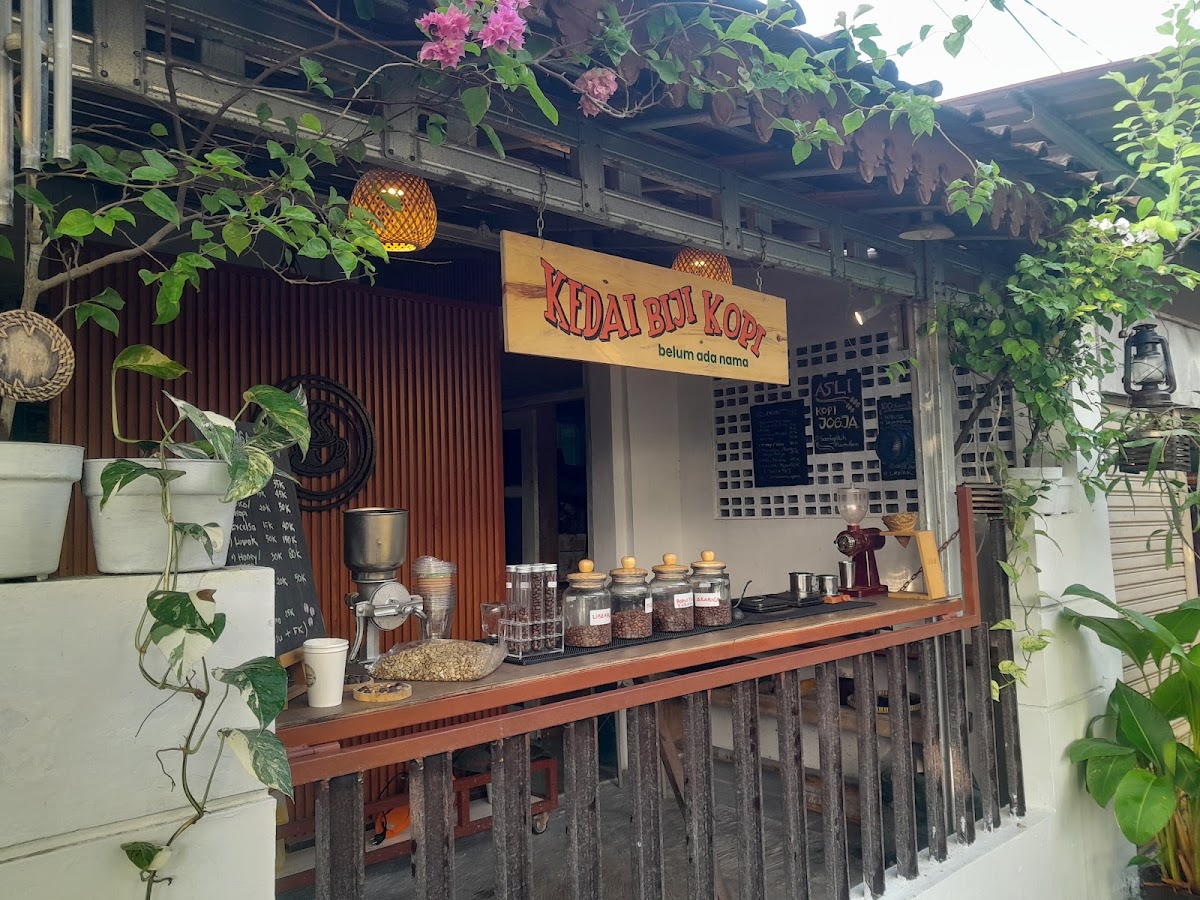 Kedai Biji Kopi BELUM ADA NAMA — Kraton