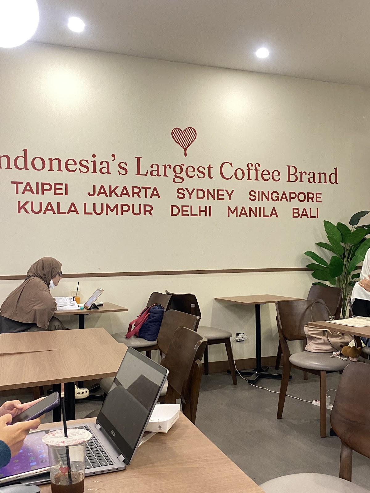 Kopi Kenangan - Ahmad Dahlan Yogyakarta - foto 5