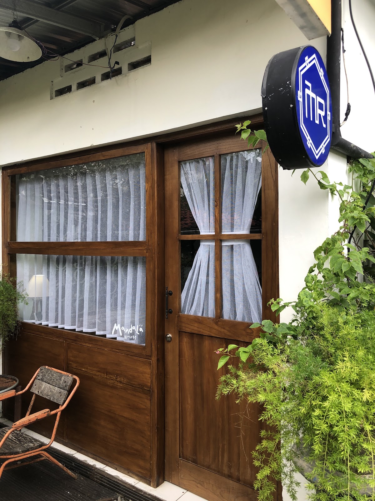 Mandala Roastery — Kraton