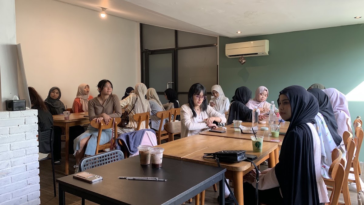 Meet In Coffee & Space — Umbulharjo