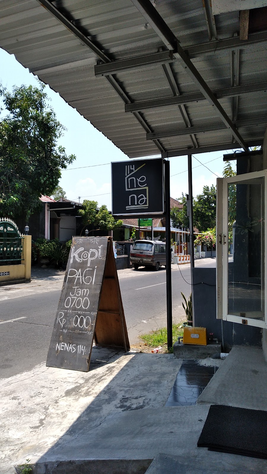 Nenas 114 — Bantul