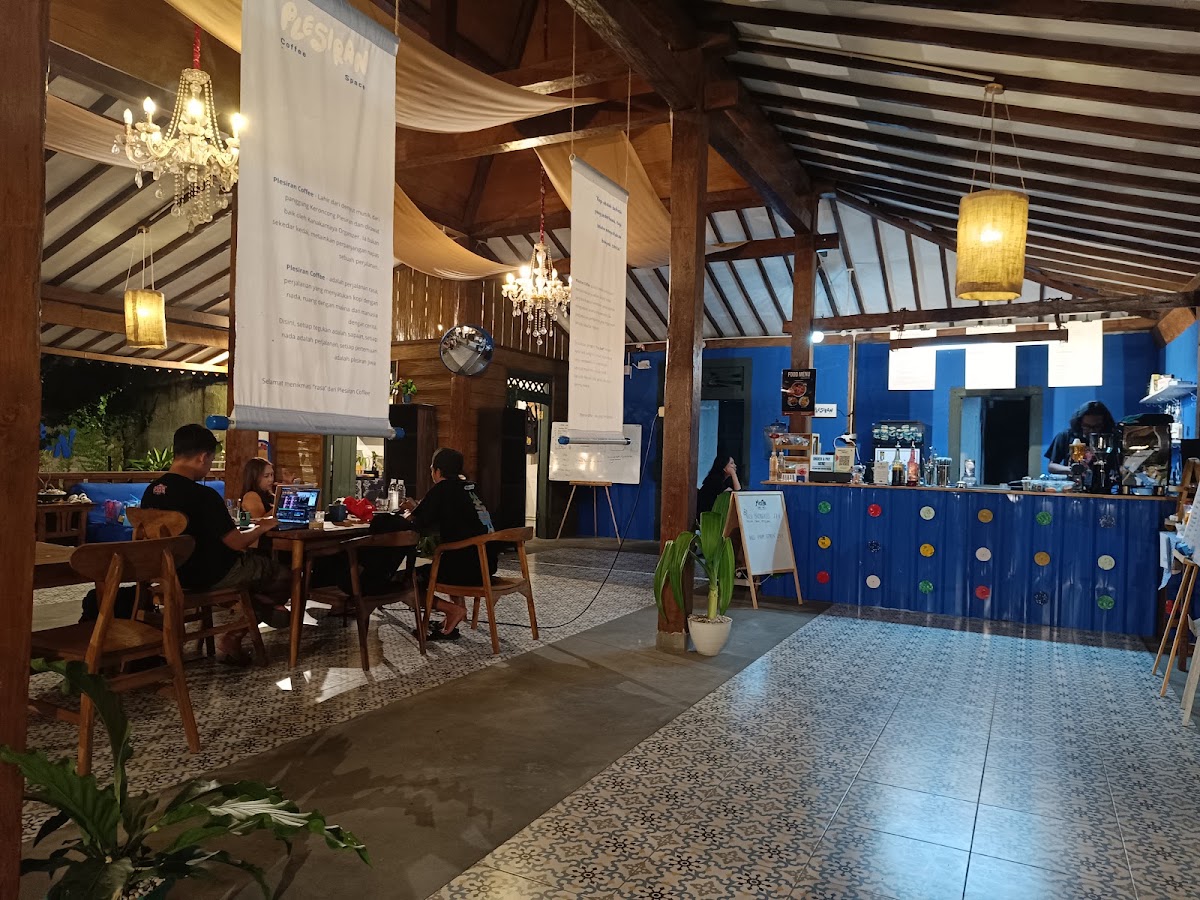 Plesiran Coffee & Space — Bantul