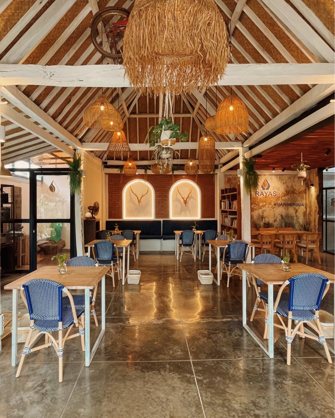 Raya's Coffee & Roastery — Sleman