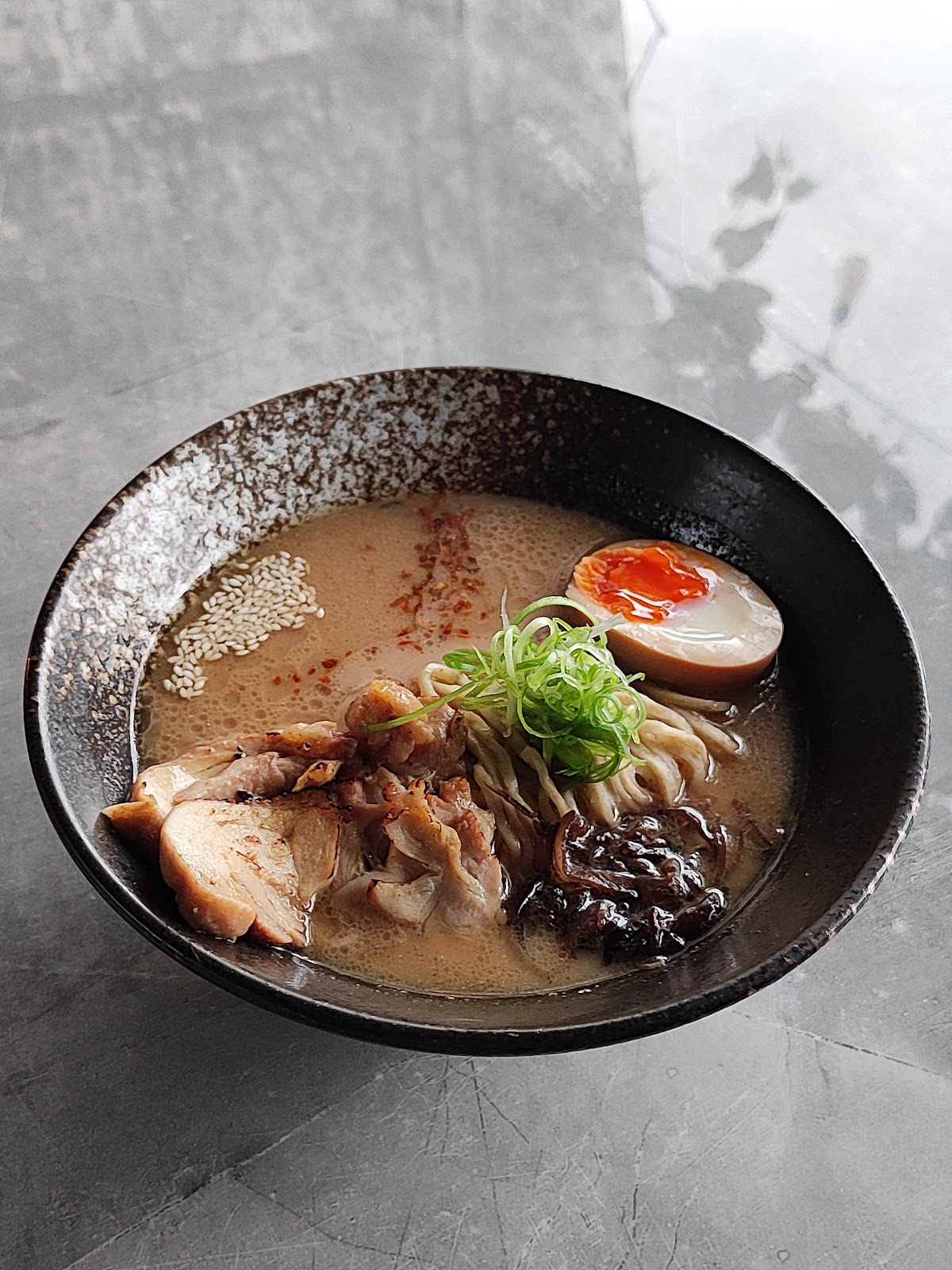 Resonansi - Coffee Ramen Burger - foto 4
