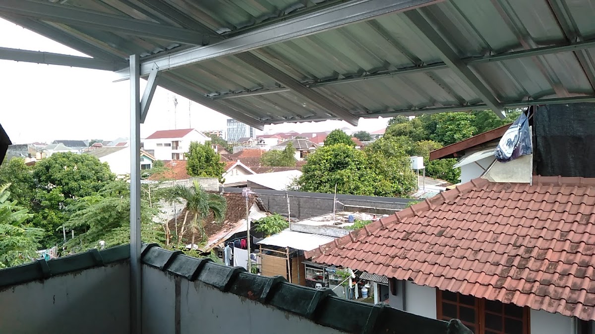 Rooftop terrace GRIYA B — Gondokusuman
