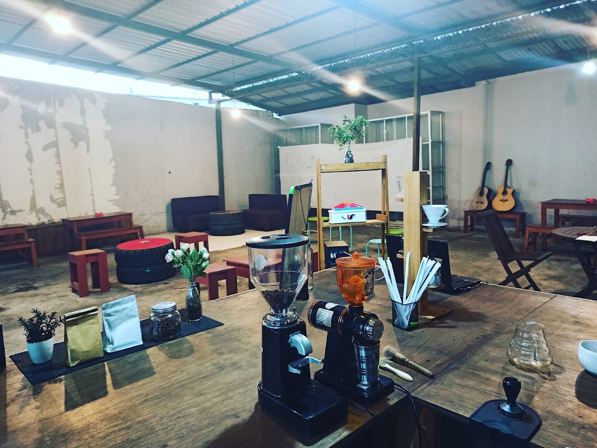 Saung Kanca Coffee and Eatery — Ngaglik