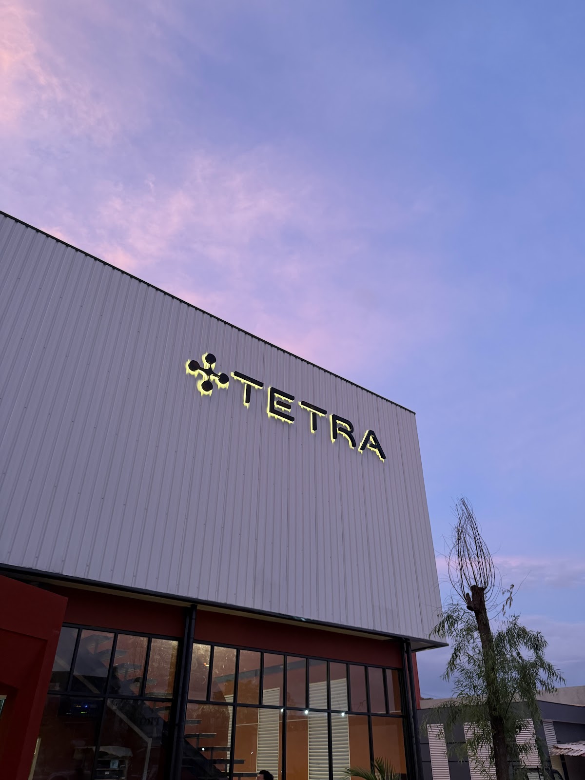 Tetra Coffee & Eatery - Kusumanegara — Umbulharjo