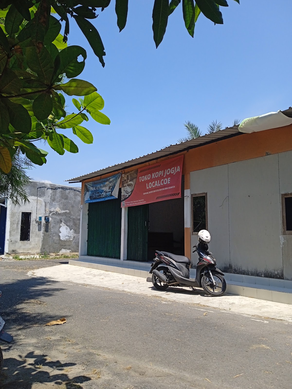 TOKO KOPI LOCALCOE ROASTERY — Bantul