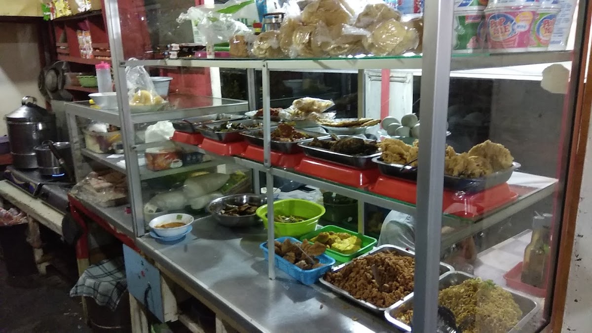 Warmindo Cafe Bunga Teteh — Sleman