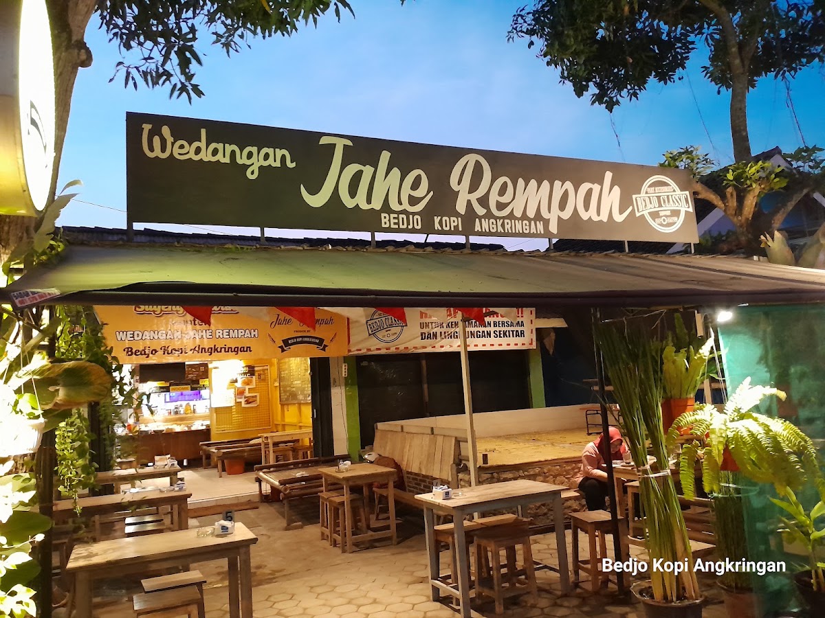 "WEDANGAN JAHE REMPAH" Bedjo Kopi Angkringan — Bantul